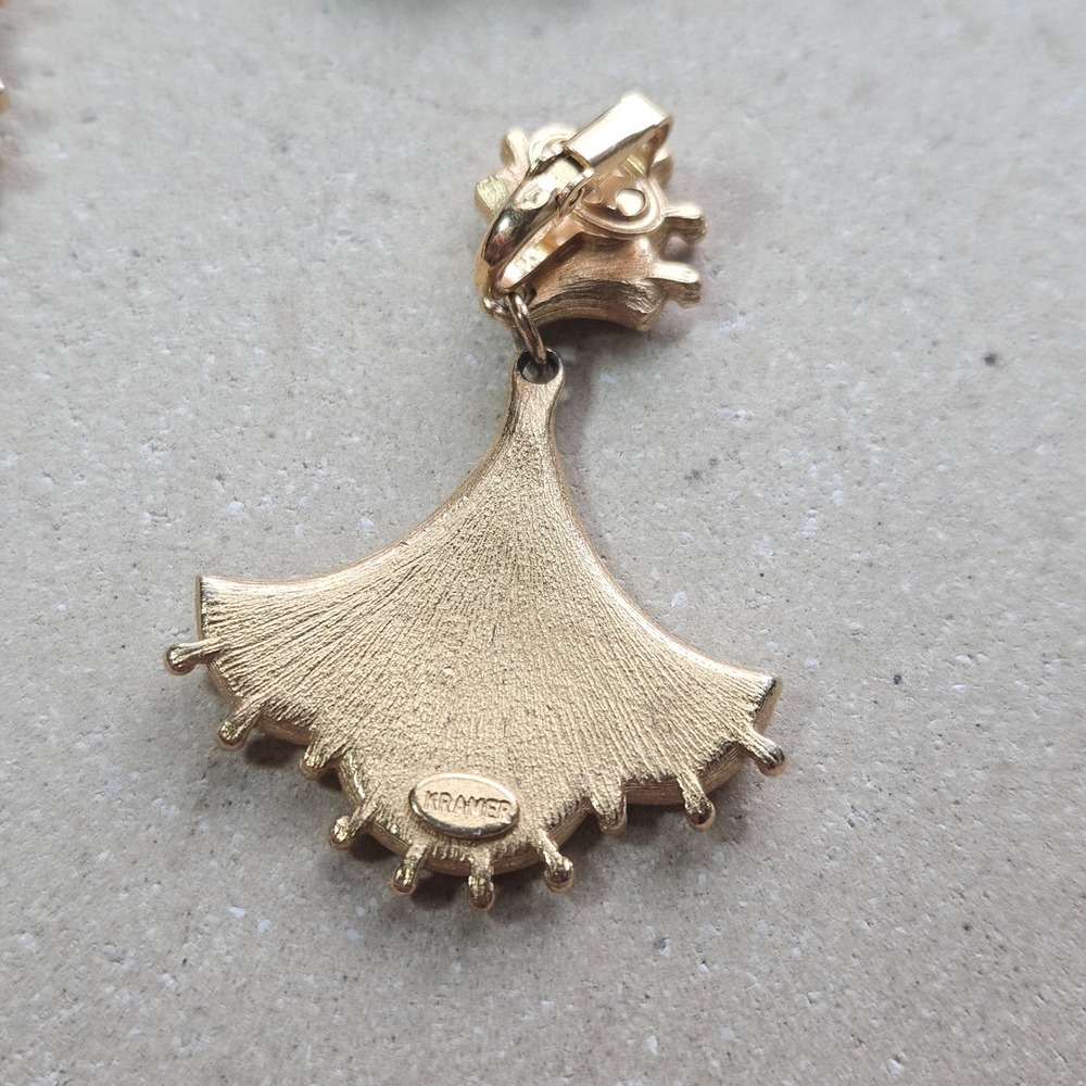 Vintage Kramer of New York Enamel Pendant Necklace Clip-On Earrings Set Gold - Picture 6 of 7